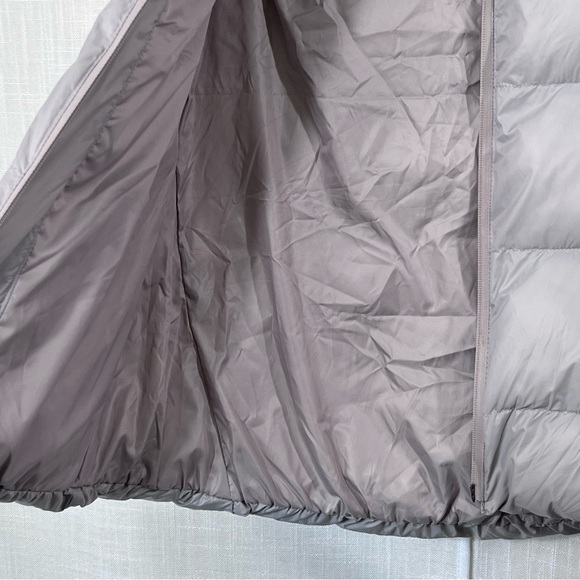 New Balance Light Grey 247 Sport Thermal Vest Size M - Picture 9 of 10